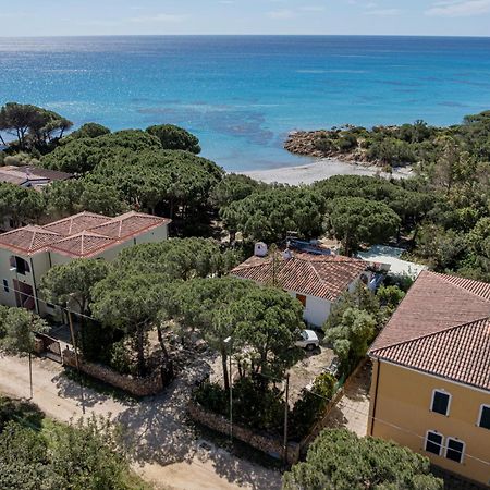 Casa Donatella, In Riva Al Mare! Cala Liberotto Exterior foto