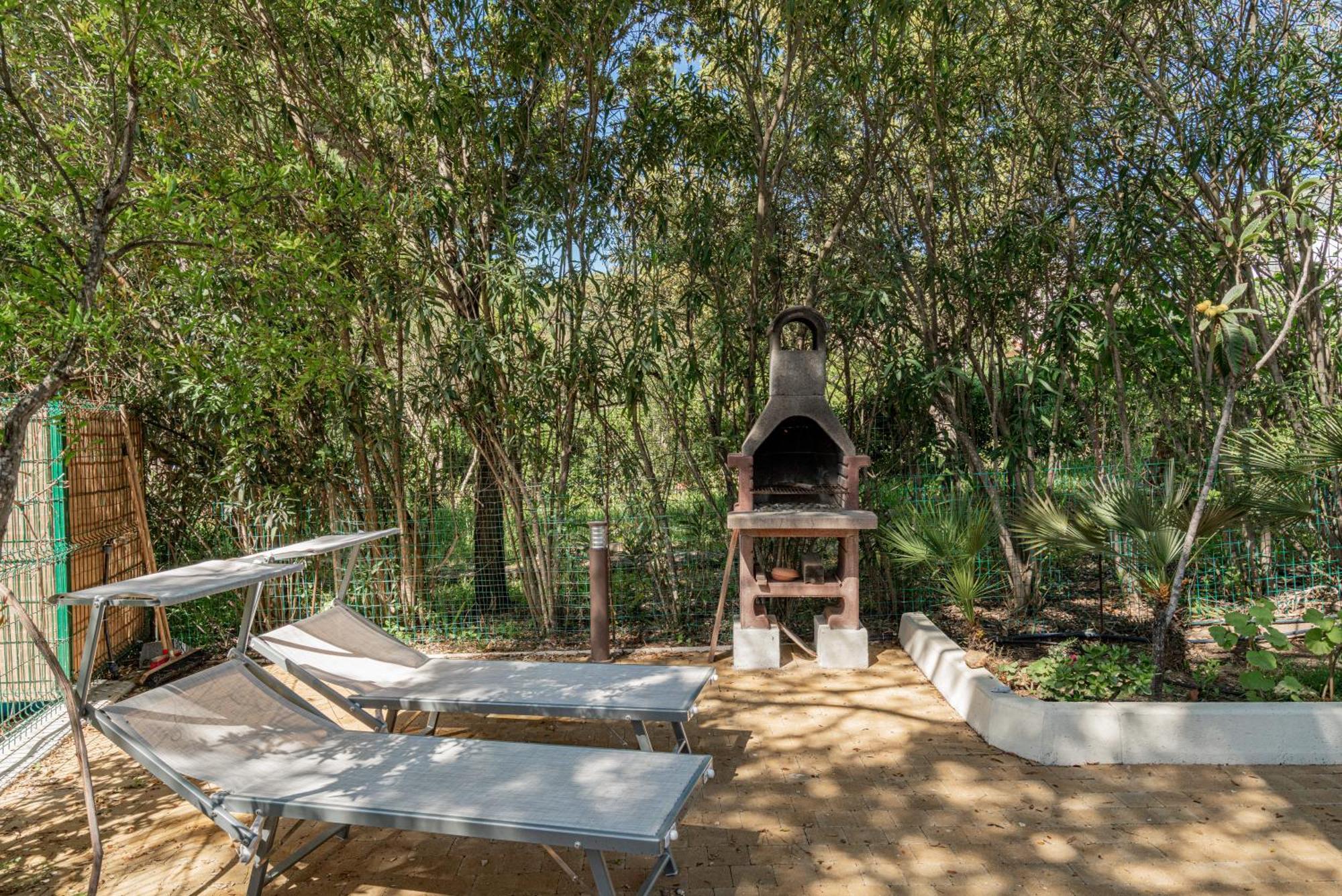 Casa Donatella, In Riva Al Mare! Cala Liberotto Exterior foto