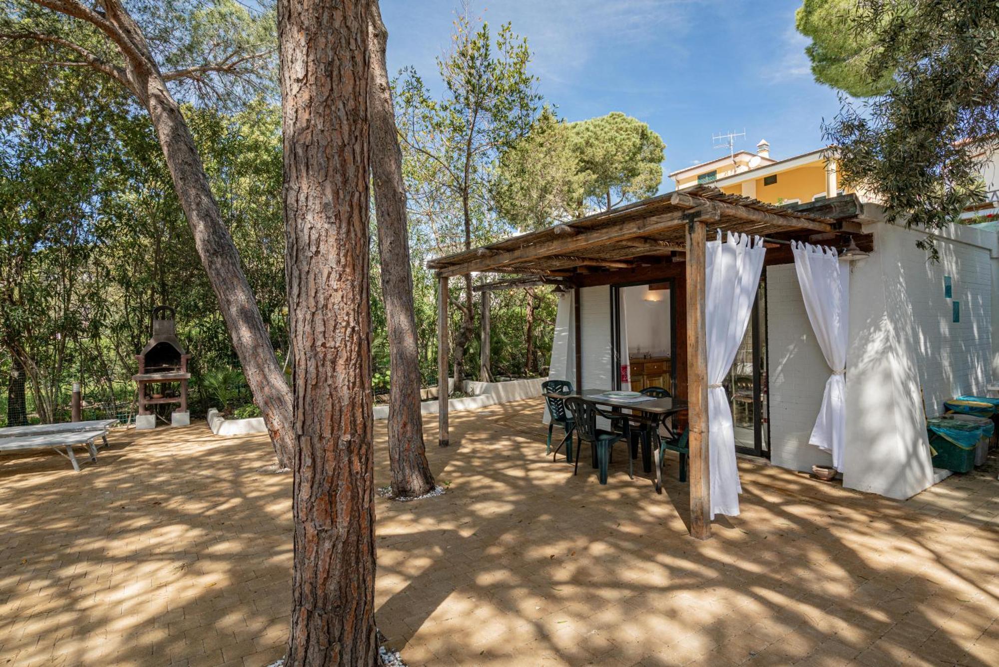 Casa Donatella, In Riva Al Mare! Cala Liberotto Exterior foto