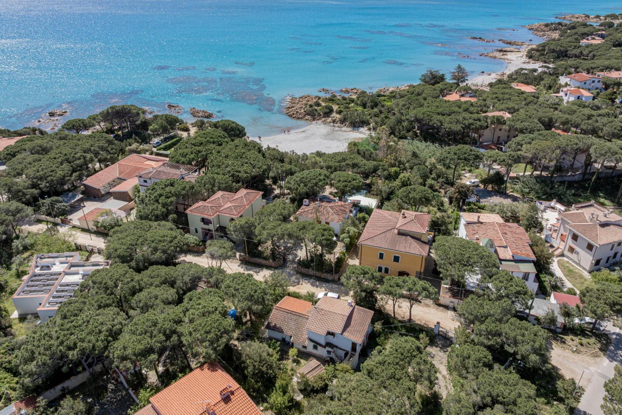 Casa Donatella, In Riva Al Mare! Cala Liberotto Exterior foto
